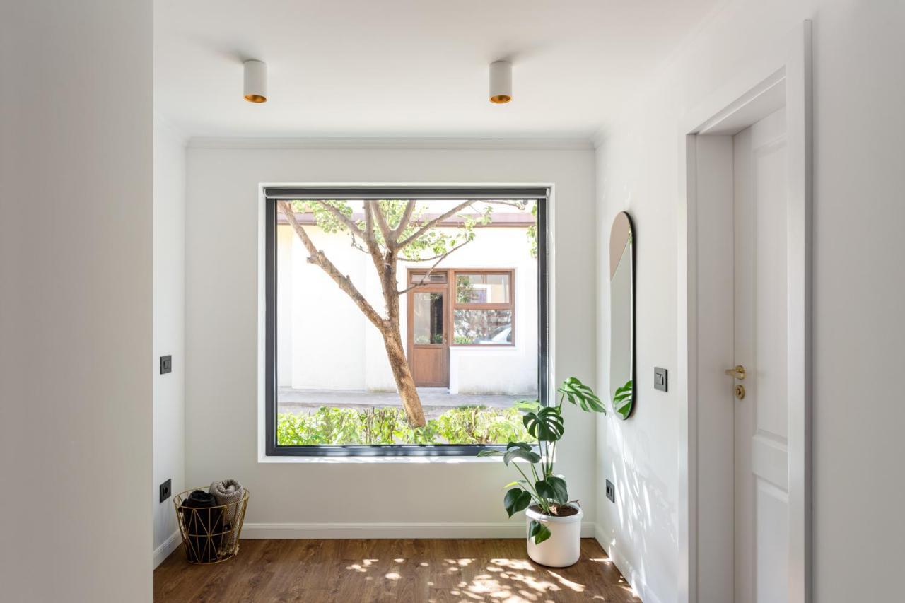 Designer Apartment In The City Center Cluj-Napoca Exterior photo